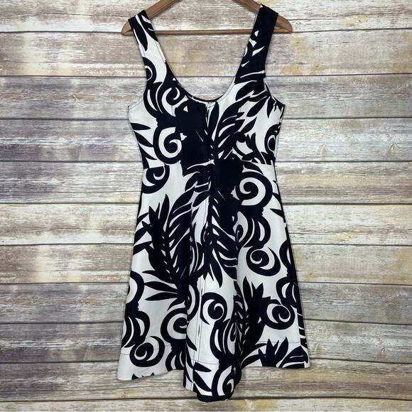 Plenty By Tracy Reese fit and flare leaf Mona Dress size 8 - Picture 3 of 6